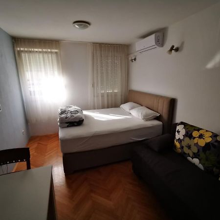 Studio Apartment Zen Split Bagian luar foto