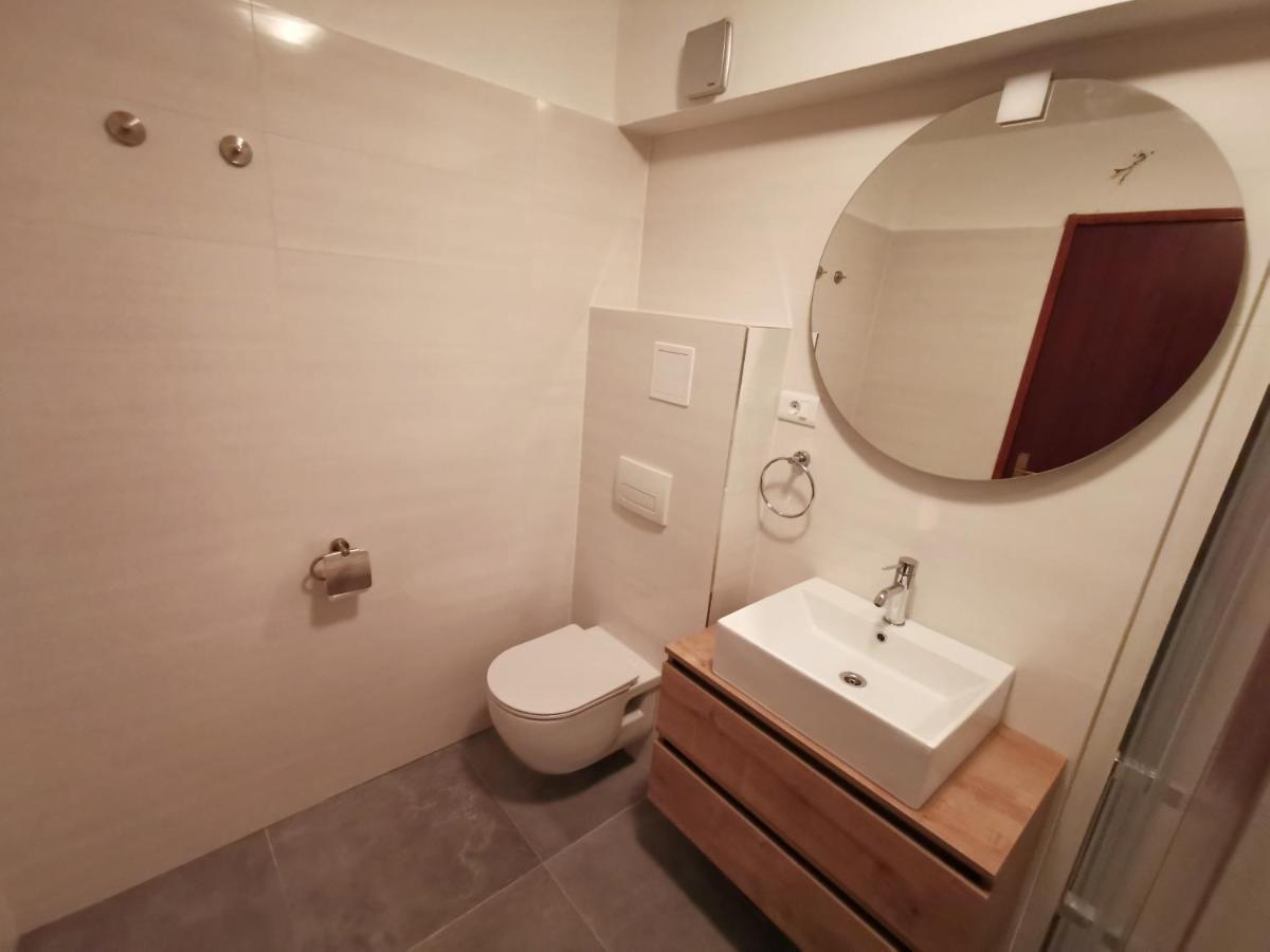 Studio Apartment Zen Split Bagian luar foto