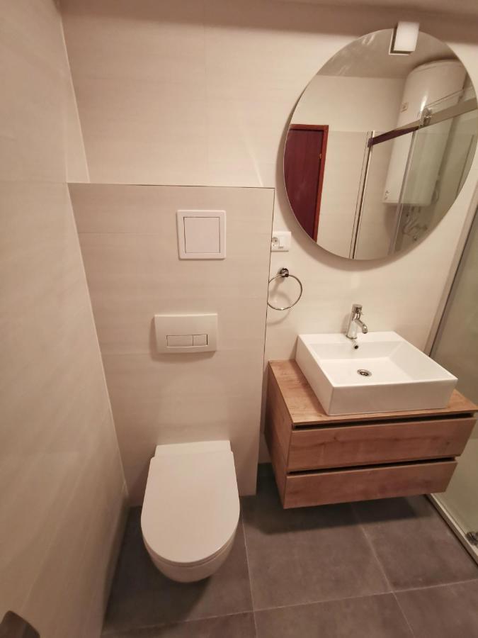 Studio Apartment Zen Split Bagian luar foto
